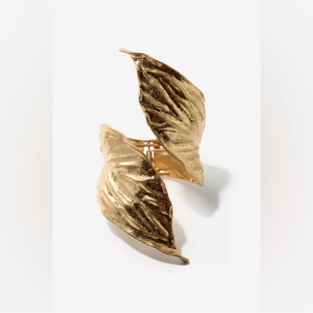 Zara Golden Metal Bracelet with Leaf Design NWT 1856 / 223 - Picture 5 of 11